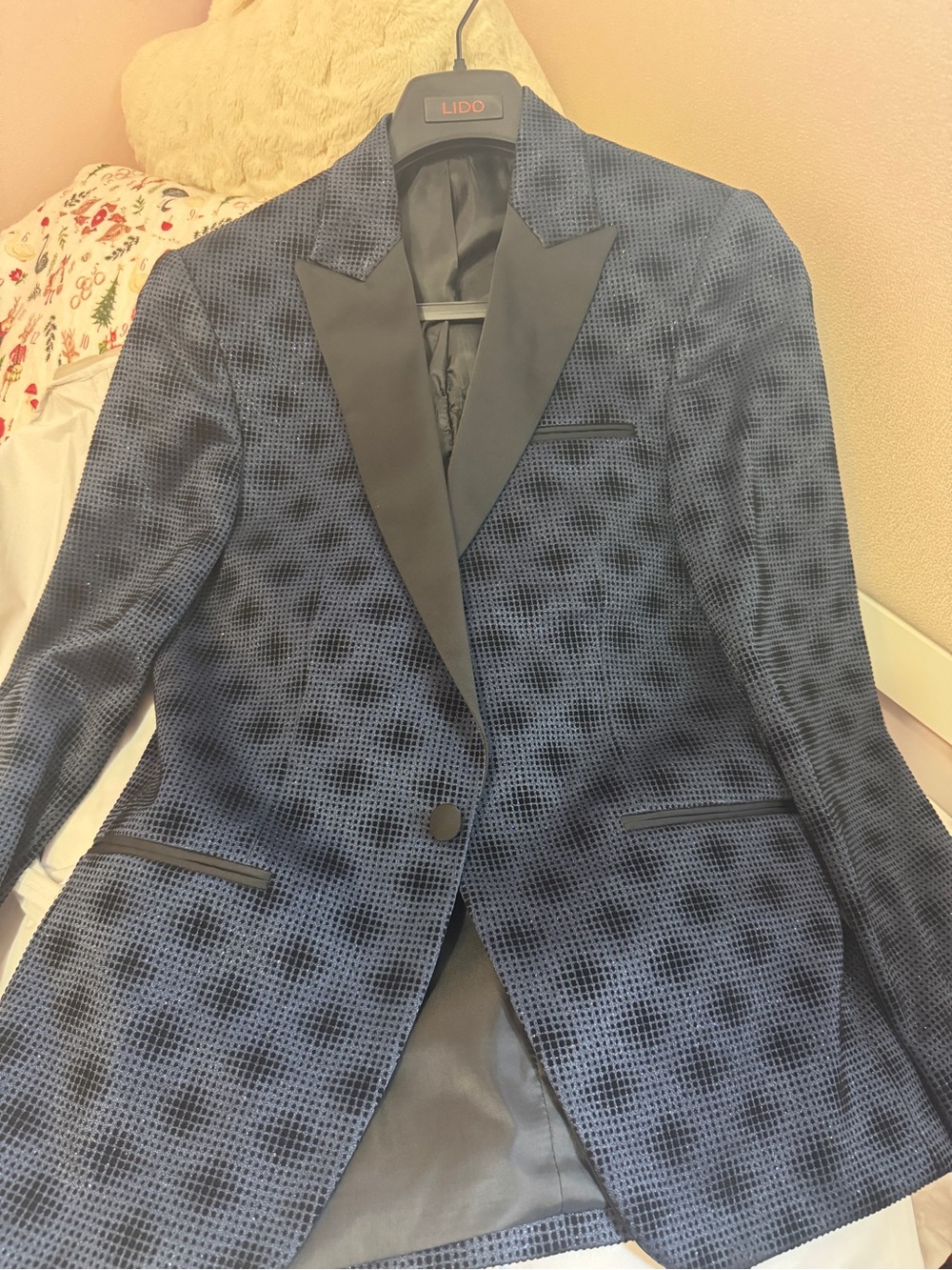 Men's Textured Blue Tuxedo Blazer with Satin Peak Lapel.